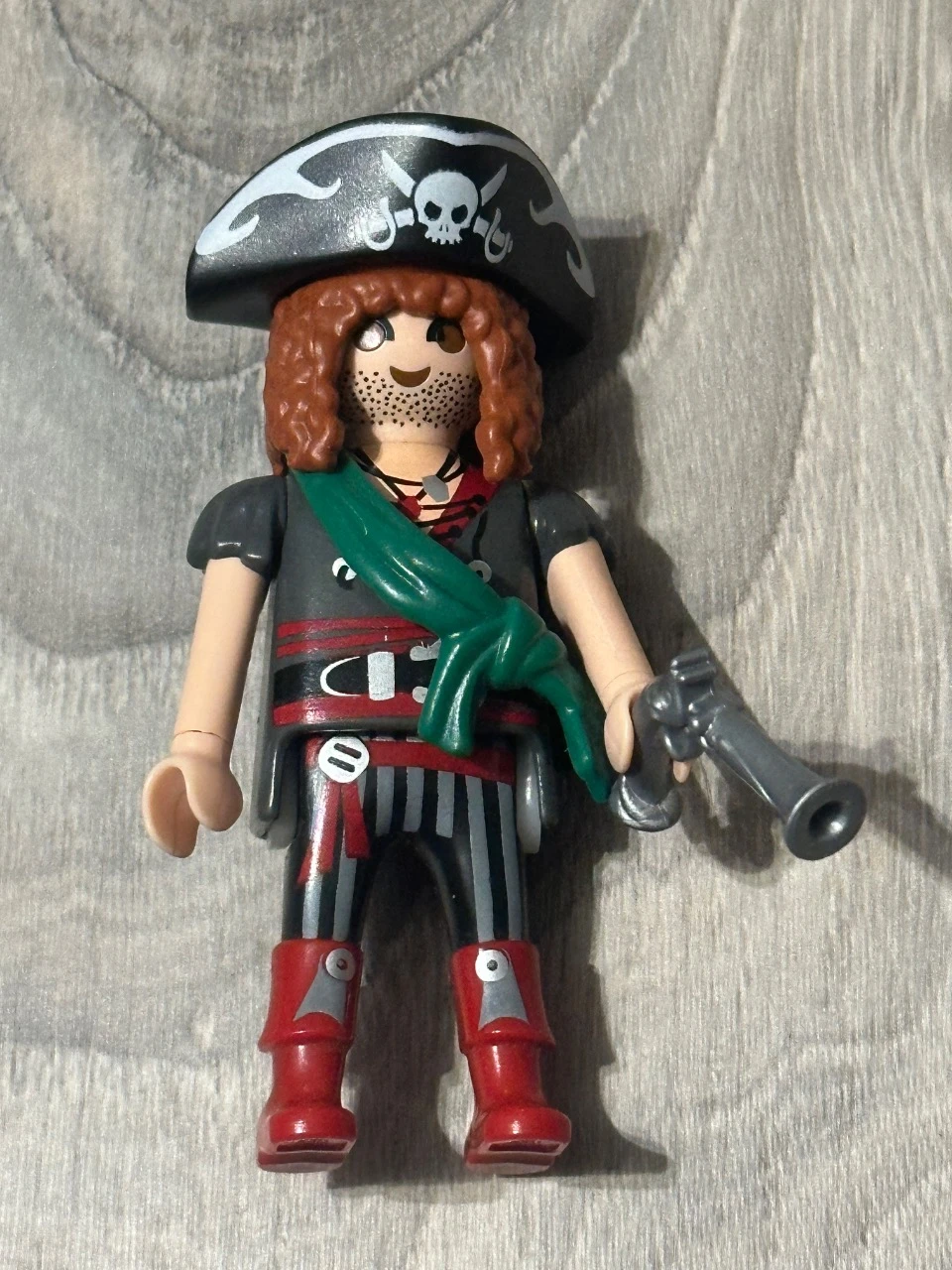 Lote de 6 figuras Playmobil Piratas – capitán, pirata, armas y accesorios – photo 4